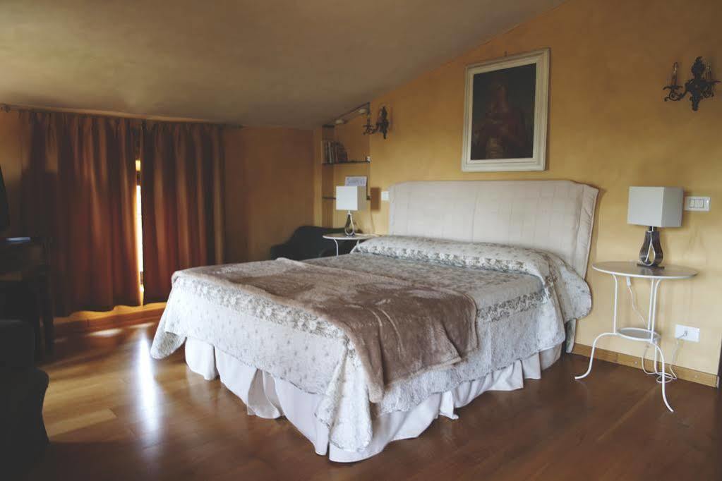 Relais I Castagnoni Pension Rosignano Monferrato Buitenkant foto